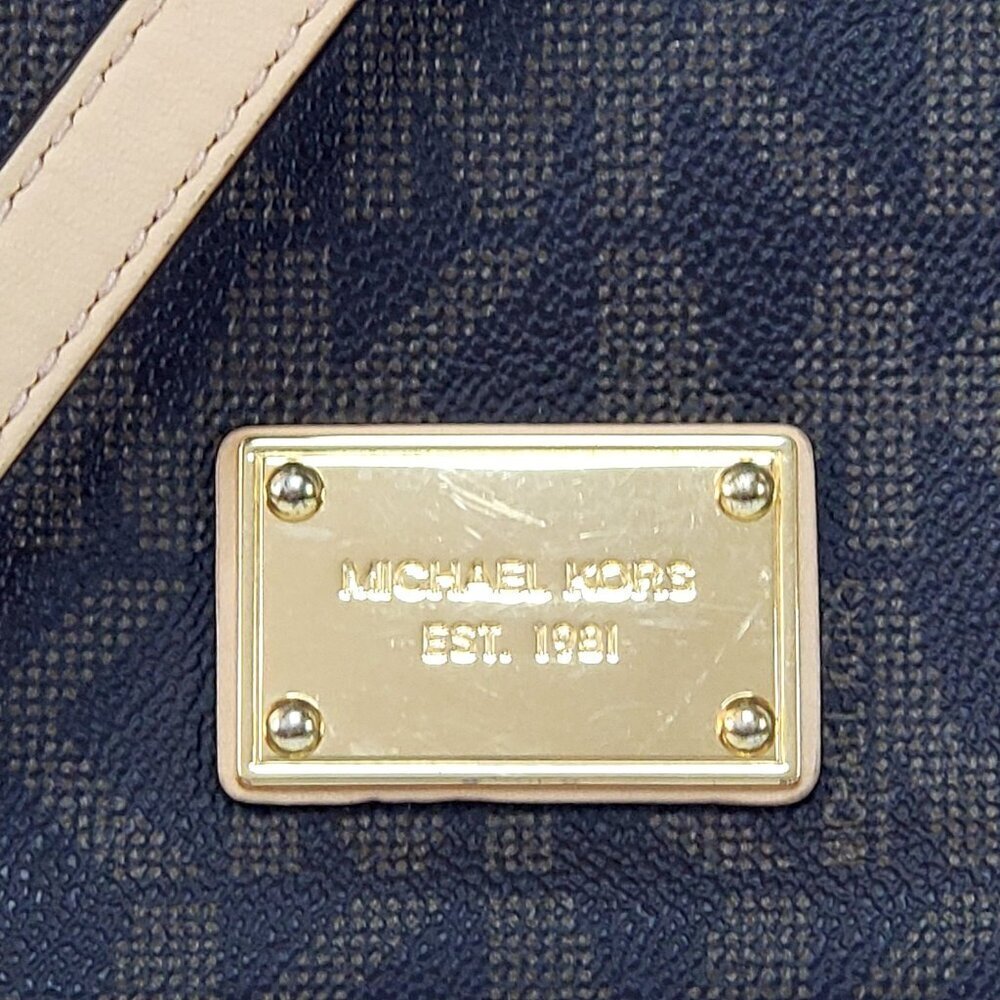 Michael Kors Brown Signature MK Monogram Crossbody Bag & Matching Wallet Set - Picture 13 of 16